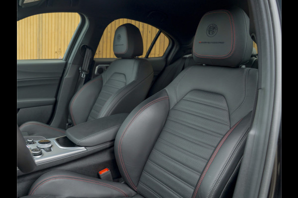 Alfa Romeo Giulia 2.0 T GME AWD Competizione | Harman/Kardon | Adapt. cruise | Veloce stoelen | carplay