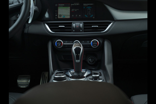 Alfa Romeo Giulia 2.0 T GME AWD Competizione | Harman/Kardon | Adapt. cruise | Veloce stoelen | carplay