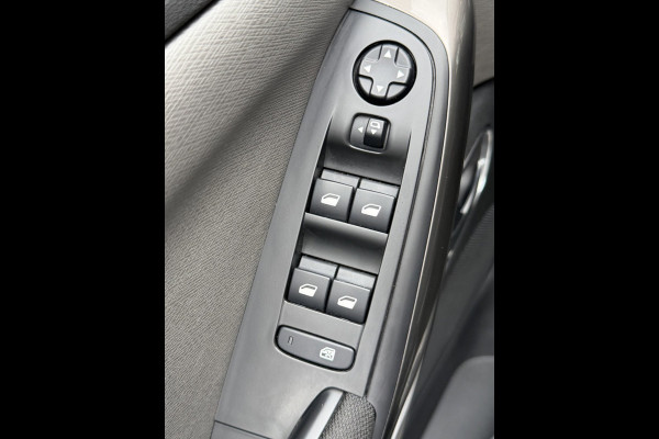 Citroën Grand C4 Spacetourer 1.2 PureTech SHINE - 7 Personen - Apple CarPlay/Navigatie I Airco I LED I PDC I Sport velgen I
