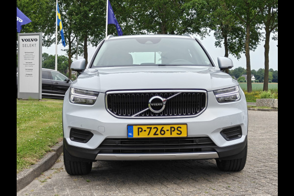 Volvo XC40 T2 130PK Momentum Business | BLIS | Camera Achter | PDC V+A | Carplay | Adapt. Cruise