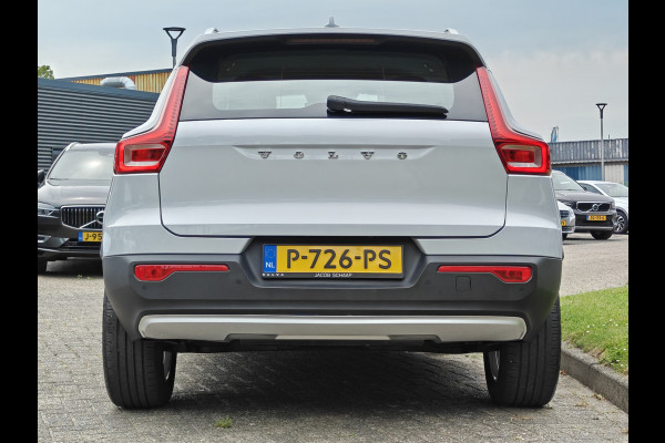 Volvo XC40 T2 130PK Momentum Business | BLIS | Camera Achter | PDC V+A | Carplay | Adapt. Cruise