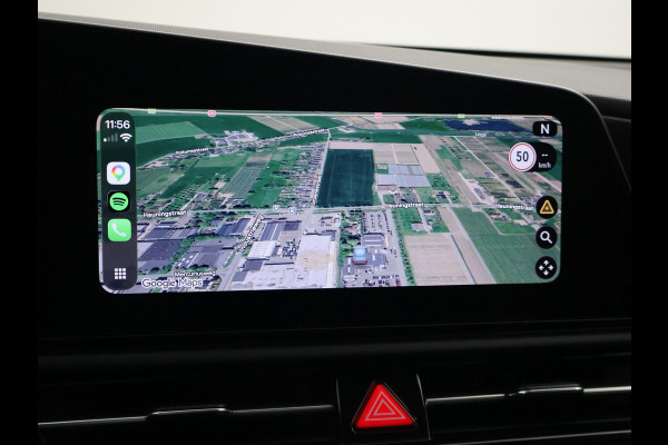Kia Niro EV DYNAMICPLUSLINE 64.8 kWh + SCHUIFDAK | LEDER | HEAD-UP | CAMERA | SFEERVERLICHTING | ADAPTIVE CRUISE