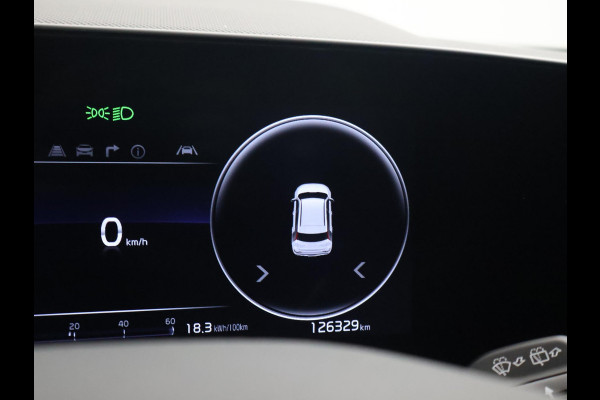 Kia Niro EV DYNAMICPLUSLINE 64.8 kWh + SCHUIFDAK | LEDER | HEAD-UP | CAMERA | SFEERVERLICHTING | ADAPTIVE CRUISE