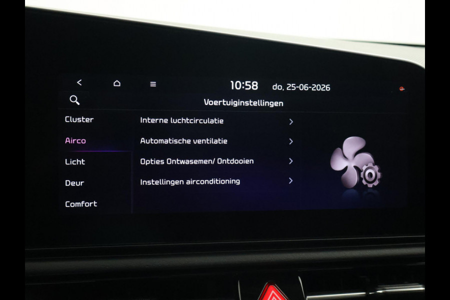 Kia Niro EV DYNAMICPLUSLINE 64.8 kWh + SCHUIFDAK | LEDER | HEAD-UP | CAMERA | SFEERVERLICHTING | ADAPTIVE CRUISE