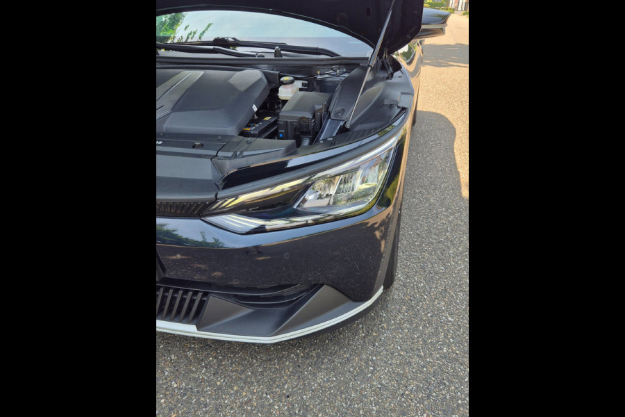 Kia EV6 Light Edition 58 kWh 1e Eigenaar 100% SoH BTW Auto CarPlay Stuur & Stoelverwarming Light Edition 58 kWh