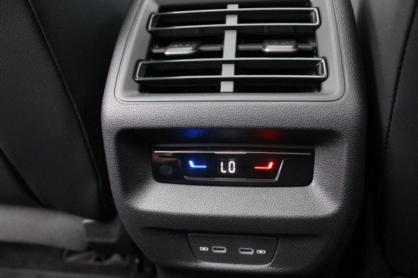 Volkswagen Tiguan 1.5 eTSI R-Line Business
