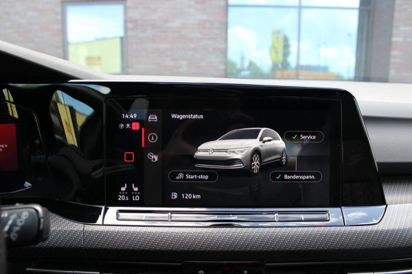 Volkswagen Golf 1.5 eTSI R-Line pano / IQ light