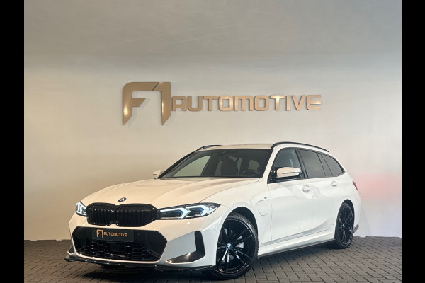BMW 3 Serie Touring 330e M Sport HuD|Keyless|Sfeer|Camera