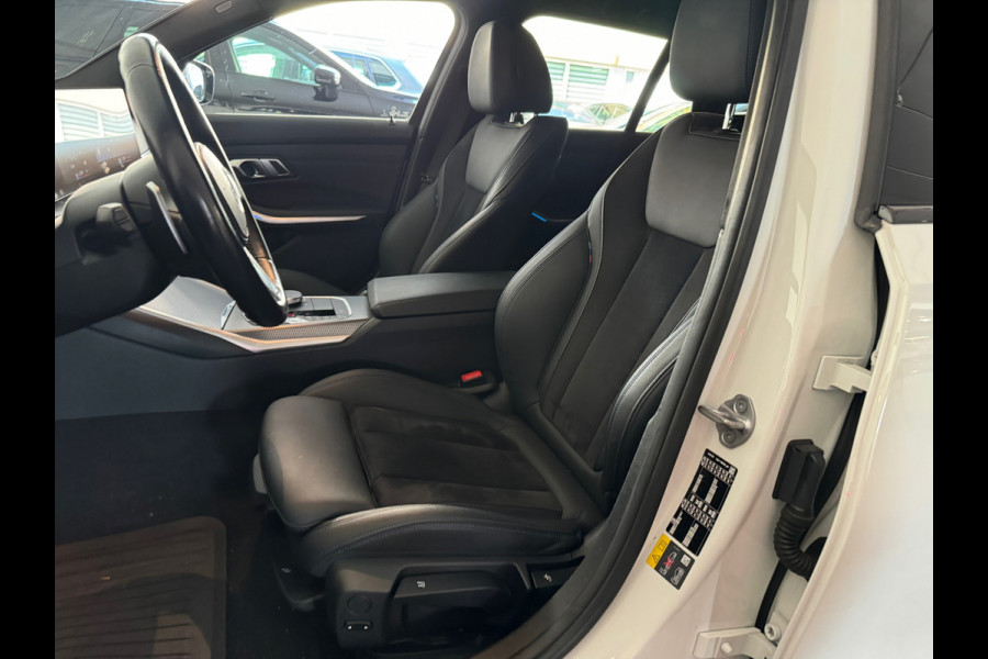 BMW 3 Serie Touring 330e M Sport HuD|Keyless|Sfeer|Camera