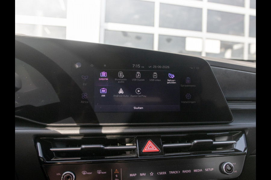 Kia Niro EV Plus 64.8 kWh l Stoel Stuurverwarming l Lederlook bekleding l SOH 99,1% l