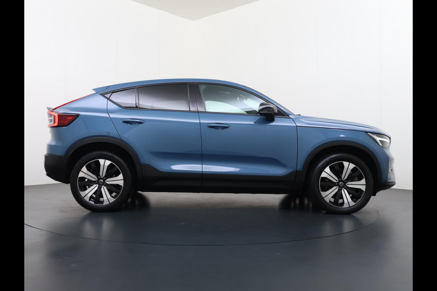 Volvo C40 Recharge Core 69 kWh SOH 93%|VOLVO DEALER ONDERHOUDEN| ACHTERUITRIJCAMERA| PANORAMADAK| STOEL + STUURVERWARMING| RIJKLAARPRIJS INCL. 12 MAANDEN BOVAG GARANTIE|