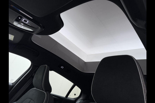 Volvo C40 Recharge Core 69 kWh SOH 93%|VOLVO DEALER ONDERHOUDEN| ACHTERUITRIJCAMERA| PANORAMADAK| STOEL + STUURVERWARMING| RIJKLAARPRIJS INCL. 12 MAANDEN BOVAG GARANTIE|