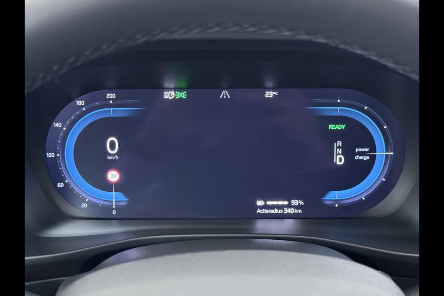 Volvo C40 Recharge Core 69 kWh SOH 93%|VOLVO DEALER ONDERHOUDEN| ACHTERUITRIJCAMERA| PANORAMADAK| STOEL + STUURVERWARMING| RIJKLAARPRIJS INCL. 12 MAANDEN BOVAG GARANTIE|