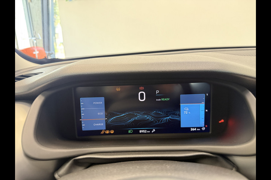 Jeep Avenger Altitude 54 kWh SOH 97% Navi PDC ACC Carplay/Android Auto 24 Maanden garantie* (Vraag naar de voorwaarden)