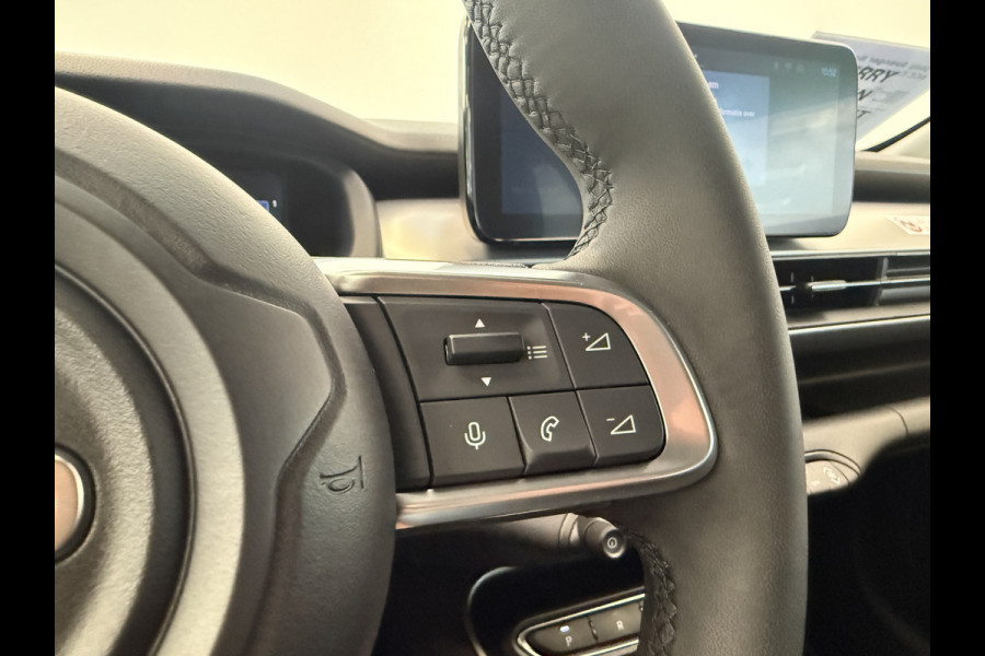 Jeep Avenger Altitude 54 kWh SOH 97% Navi PDC ACC Carplay/Android Auto 24 Maanden garantie* (Vraag naar de voorwaarden)