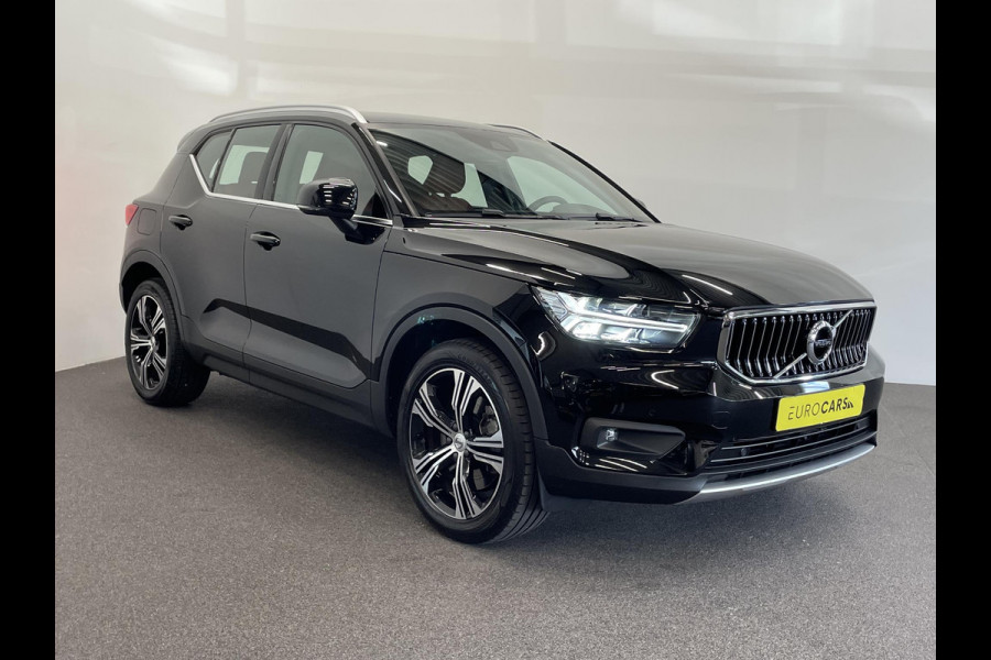 Volvo XC40 1.5 T5 Recharge Inscription Navigatie Apple Carplay Android Auto Camera Parkeersensoren Cruise Control Leder Full LED Stoel- en stuurverwarming Climate Control Lichtmetalen velgen