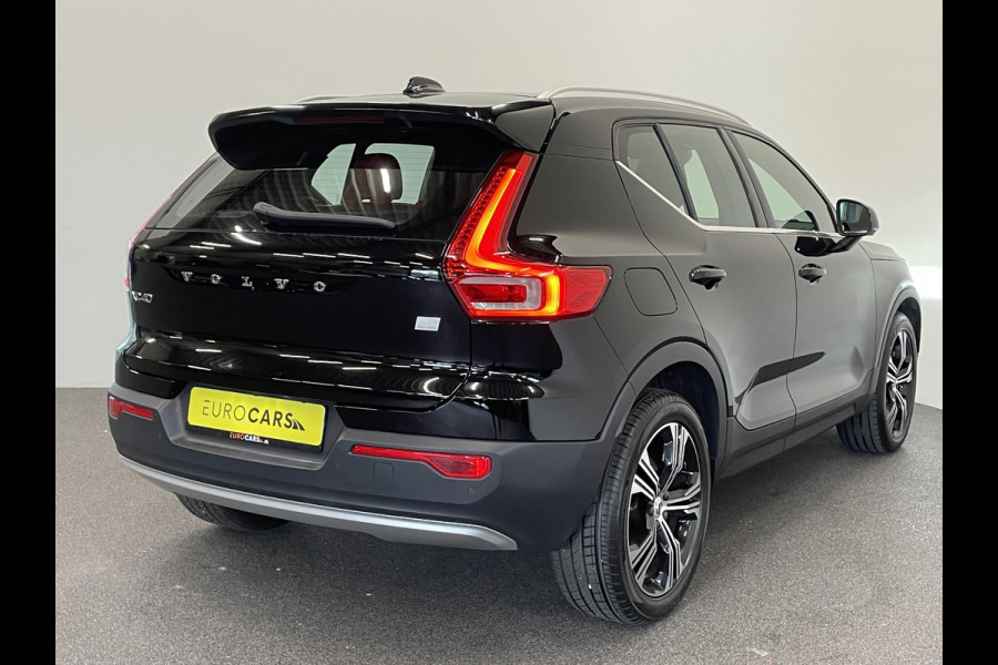 Volvo XC40 1.5 T5 Recharge Inscription Navigatie Apple Carplay Android Auto Camera Parkeersensoren Cruise Control Leder Full LED Stoel- en stuurverwarming Climate Control Lichtmetalen velgen
