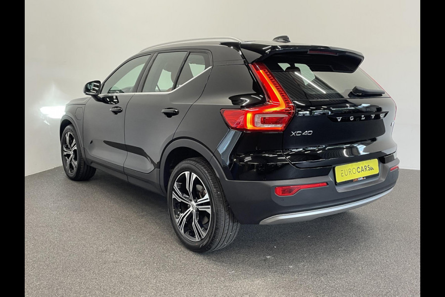 Volvo XC40 1.5 T5 Recharge Inscription Navigatie Apple Carplay Android Auto Camera Parkeersensoren Cruise Control Leder Full LED Stoel- en stuurverwarming Climate Control Lichtmetalen velgen