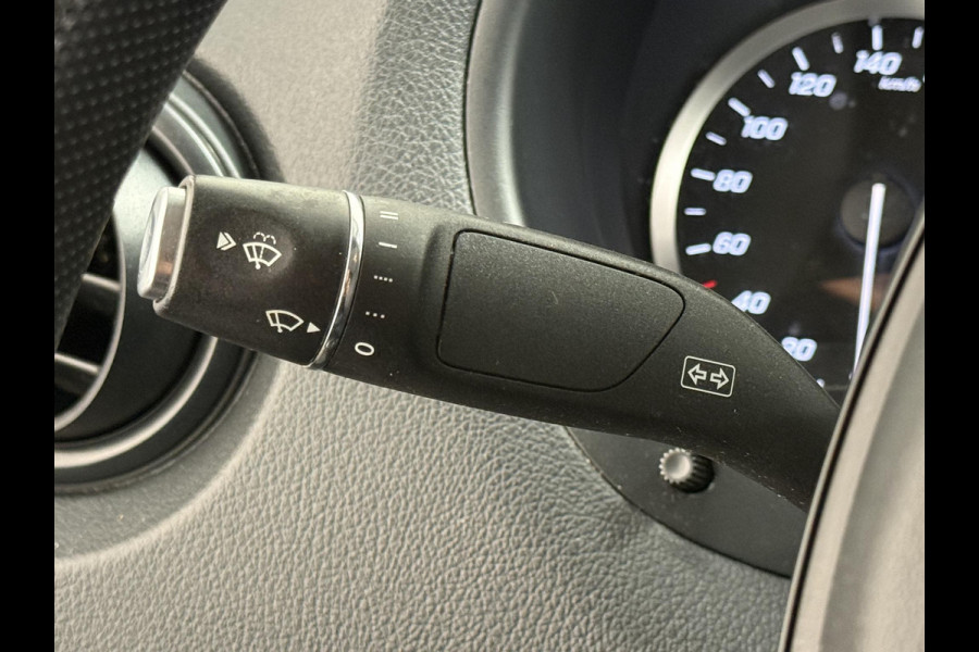 Mercedes-Benz Vito 114 CDI Lang Leder Trekhaak Lichtmetalen Velgen Airco Navigatie
