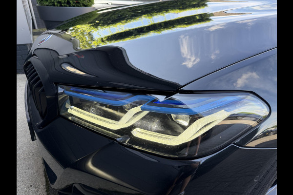 BMW 5 Serie Touring 530e M-Sport | Panoramadak | Camera | Head-Up Display | Elektrische Trekhaak | Elektrische Achterklep |