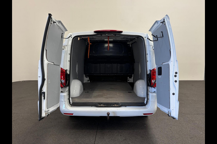 Mercedes-Benz Vito 114 CDI Lang Automaat Navigatie Camera Stoelverwarming Adaptive Cruise Control Trekhaak