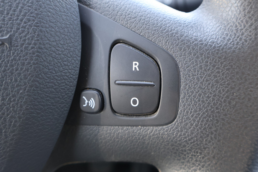 Renault Trafic 2.0 dCi 170pk L2 H1 Airco Navigatie Camera Imperiaal