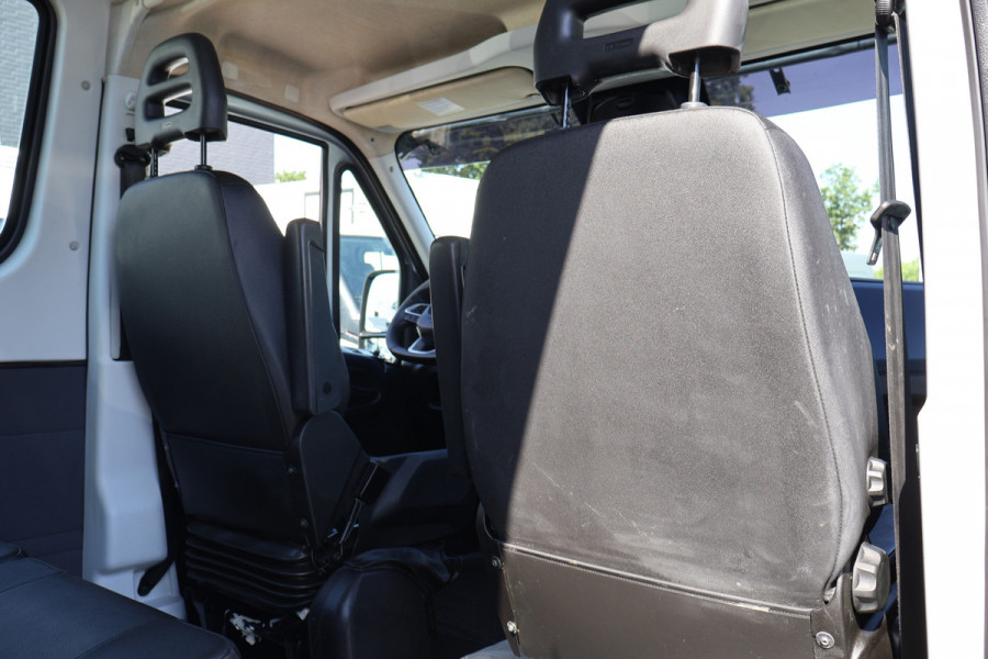 Iveco 35S21 Hi-Matic Automaat DC 3.5T Trekhaak