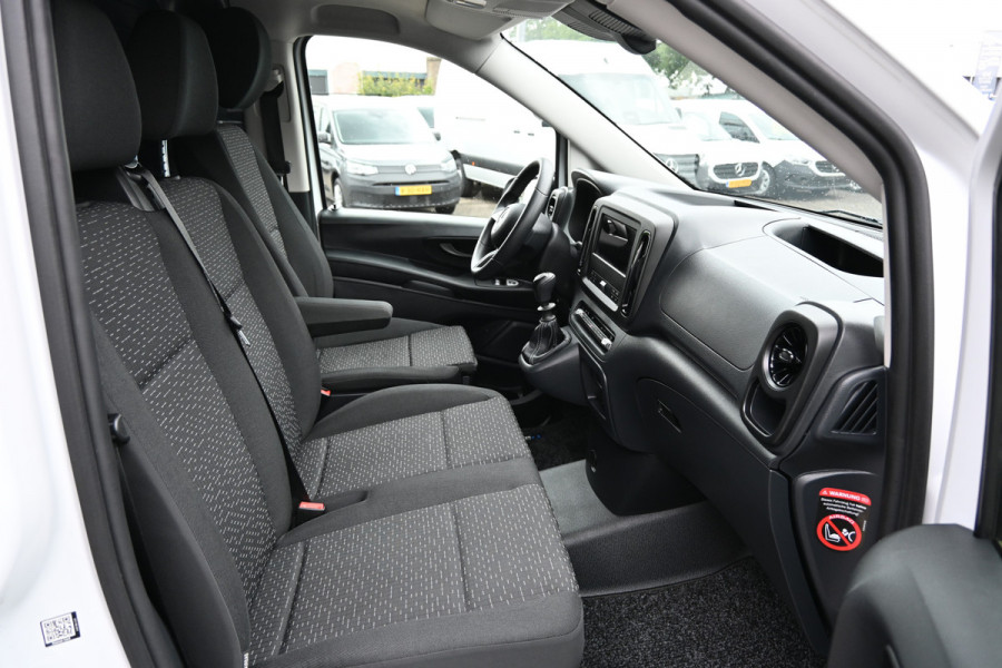 Mercedes-Benz Vito 116 CDI L2 Pro MBUX Navigatie, Trekhaak, Etc.