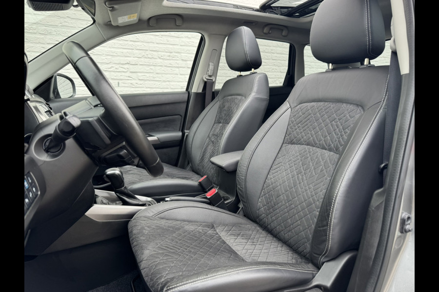 Suzuki Vitara 1.5 Hybrid Style AllGrip Comfort + Automaat Pano Trekhaak Navi Camera Carplay Cliam