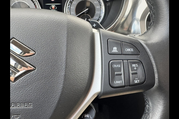 Suzuki Vitara 1.5 Hybrid Style AllGrip Comfort + Automaat Pano Trekhaak Navi Camera Carplay Cliam