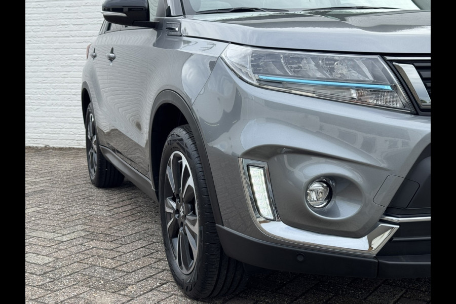 Suzuki Vitara 1.5 Hybrid Style AllGrip Comfort + Automaat Pano Trekhaak Navi Camera Carplay Cliam