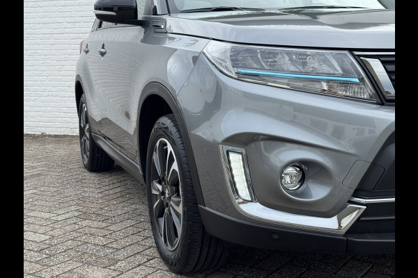Suzuki Vitara 1.5 Hybrid Style AllGrip Comfort + Automaat Pano Trekhaak Navi Camera Carplay Cliam