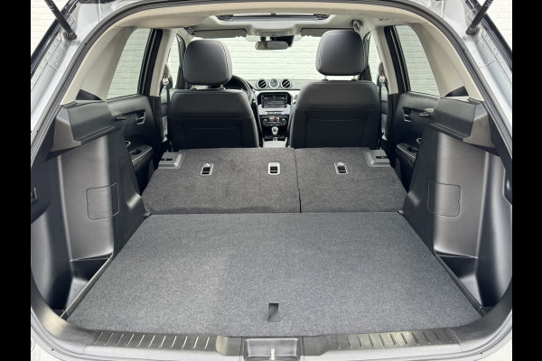 Suzuki Vitara 1.5 Hybrid Style AllGrip Comfort + Automaat Pano Trekhaak Navi Camera Carplay Cliam
