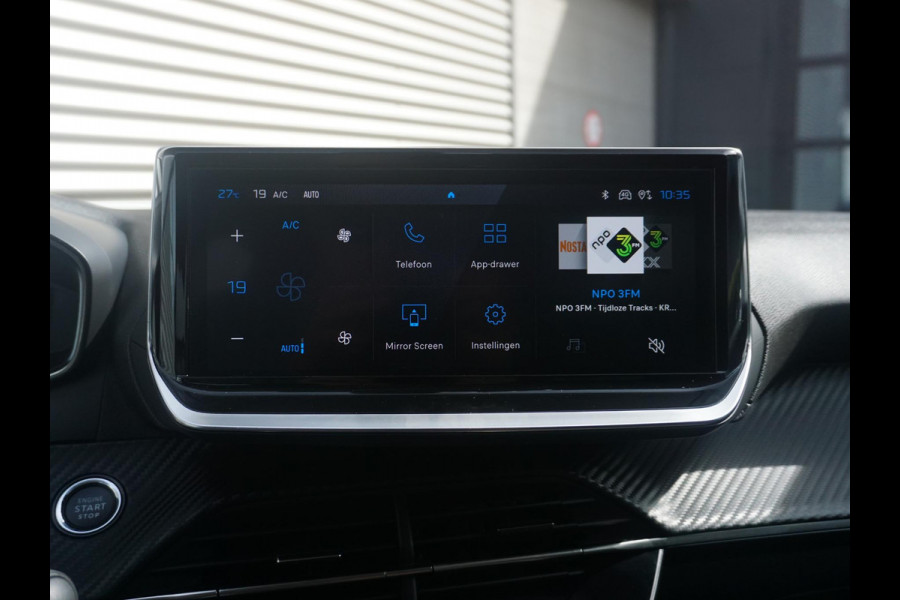 Peugeot e-208 EV Allure Avantage 51 kWh SOH 97% | CARPLAY | PARKEERSENSOREN | E.C.C. |