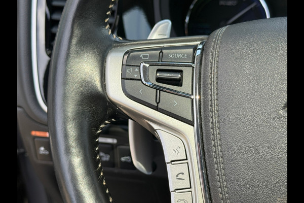 Mitsubishi Outlander 2.4 PHEV Intense+ Schuidak|360cam|Dealer Onderhouden