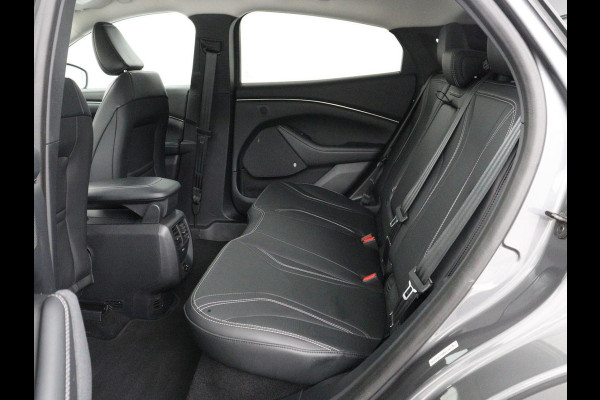 Ford Mustang Mach-E Extended RWD 98 kWh | SOH 93,1% | Panoramadak | 360 Camera | Leder | Stoel & stuurverwarming | B&O Sound | Carplay | Keyless | Memory | Adaptive cruise | Navigatie