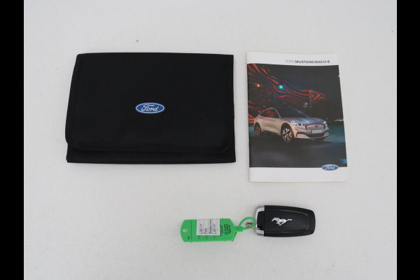 Ford Mustang Mach-E Extended RWD 98 kWh | SOH 93,1% | Panoramadak | 360 Camera | Leder | Stoel & stuurverwarming | B&O Sound | Carplay | Keyless | Memory | Adaptive cruise | Navigatie