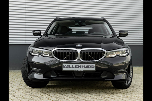 BMW 3 Serie Touring 320i - Active Cruise Control - Stoelverwarming - Hifi