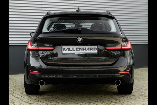 BMW 3 Serie Touring 320i - Active Cruise Control - Stoelverwarming - Hifi