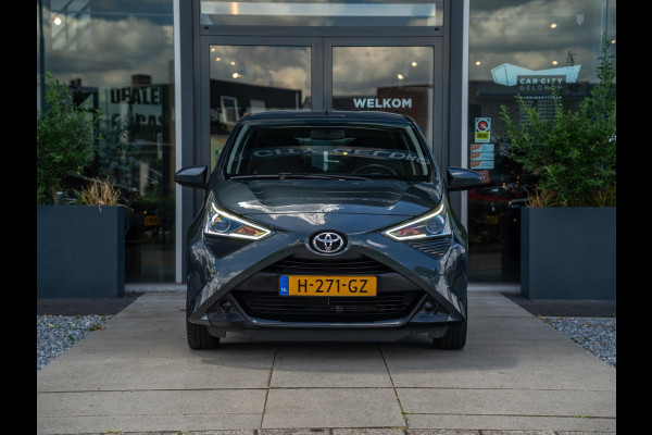 Toyota Aygo 1.0 VVT-i x-play | Camera | Carplay | Airco | 5D