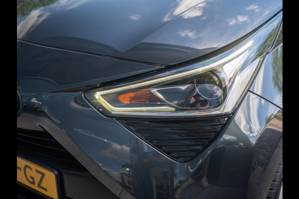 Toyota Aygo 1.0 VVT-i x-play | Camera | Carplay | Airco | 5D