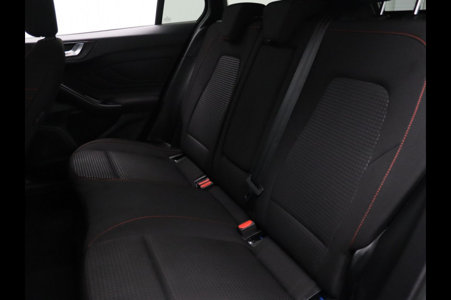 Ford FOCUS Wagon EcoBoost Hybrid ST Line Style Winter Package | B&O