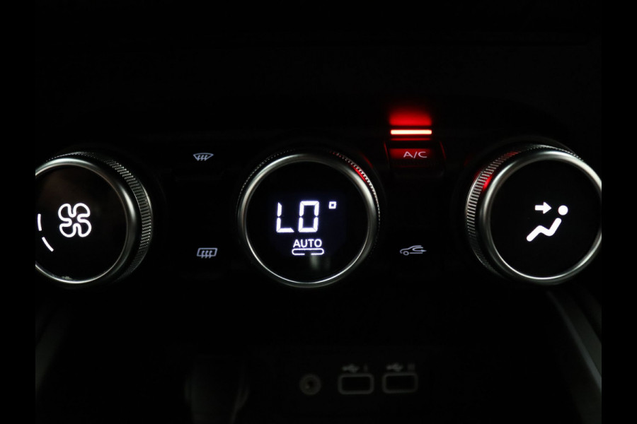 Renault Clio 145pk E-Tech Full Hybrid techno Automaat Camera | Cruise | Navi | Parkeersens. achter