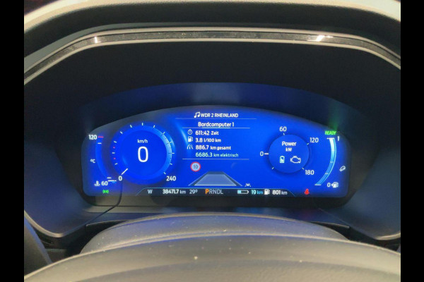 Ford Kuga 2.5 PHEV ST-Line X 225pk | Trekhaak | Panoramadak | Winter Pack | Adaptieve cruise control | Achteruitrijcamera | Verlengde Fabrieksgarantie t/m 06/2027