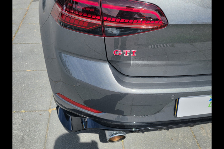 Volkswagen Golf GTI 2.0 TSI 4Motion Automaat – Pano – Remus uitlaat – Zeer compleet –