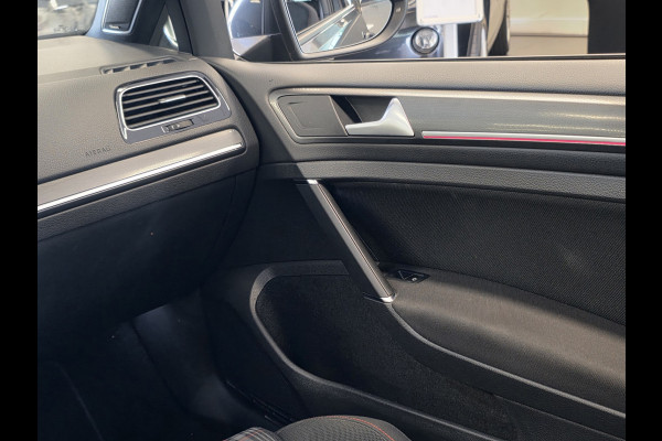 Volkswagen Golf GTI 2.0 TSI 4Motion Automaat – Pano – Remus uitlaat – Zeer compleet –