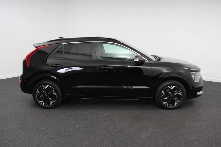 Kia Niro EV ExecutiveLine 64.8 kWh Leder Schuif-kantel dak Elektrische bedienbare achterklep DAB Led Camera Navigatie Climate control Cruise control