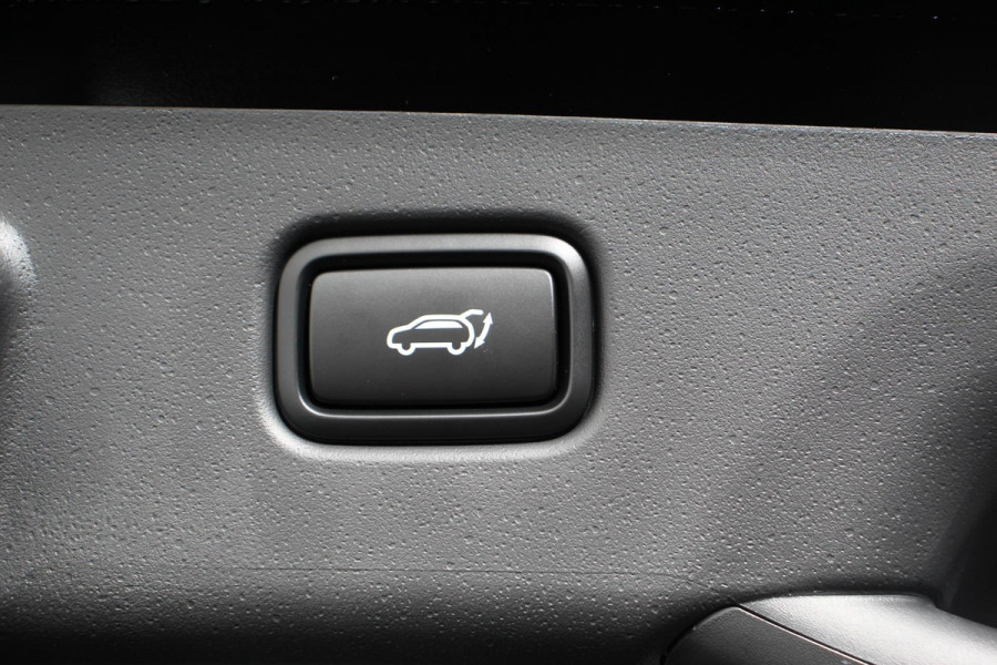 Kia Niro EV ExecutiveLine 64.8 kWh Leder Schuif-kantel dak Elektrische bedienbare achterklep DAB Led Camera Navigatie Climate control Cruise control