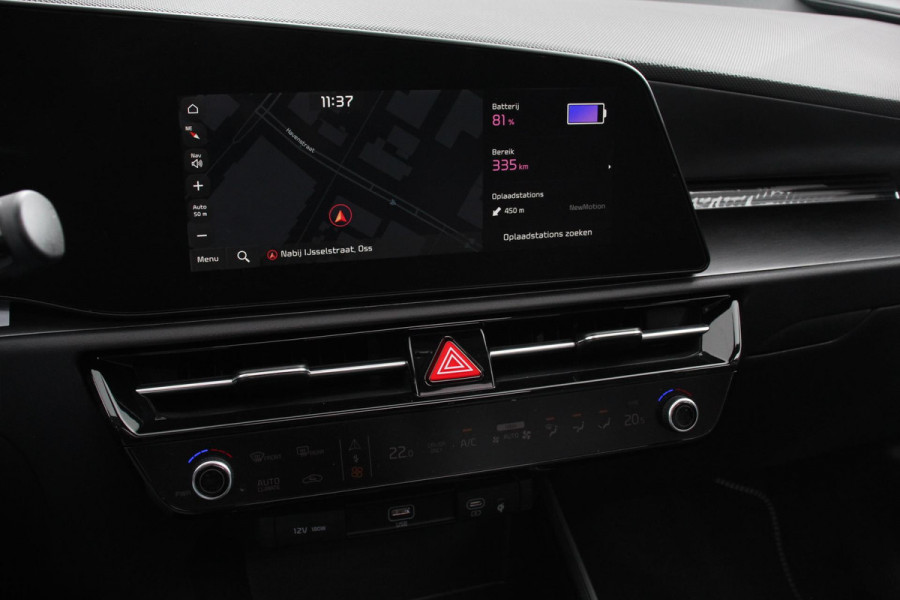 Kia Niro EV ExecutiveLine 64.8 kWh Leder Schuif-kantel dak Elektrische bedienbare achterklep DAB Led Camera Navigatie Climate control Cruise control