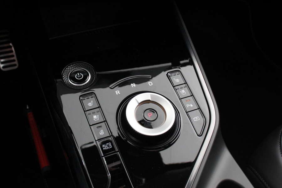 Kia Niro EV ExecutiveLine 64.8 kWh Leder Schuif-kantel dak Elektrische bedienbare achterklep DAB Led Camera Navigatie Climate control Cruise control
